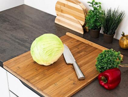 beech wooden chopping board